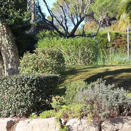 Studio Avenue Des Golfs Διαμέρισμα Saint-Raphaël