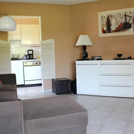 Studio Avenue Des Golfs * Сен-Рафаэль